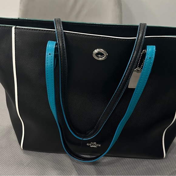 Coach Elegant Black and Blue Tote Bag-preowned - Picture 1 of 14